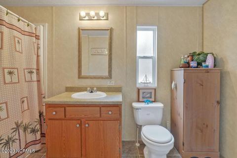 1017 Easterly Dr SW, Supply, NC 28462 photo 21