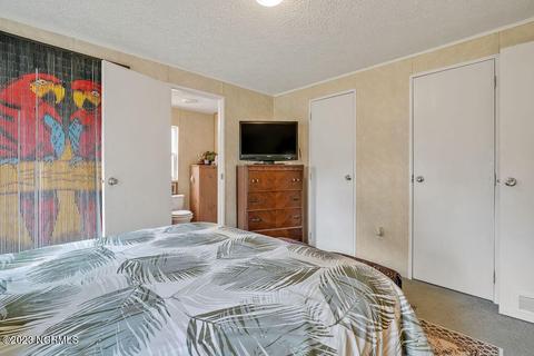 1017 Easterly Dr SW, Supply, NC 28462 photo 19