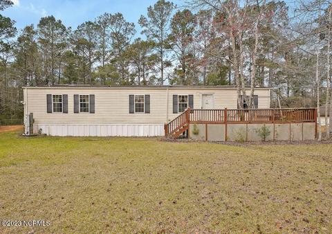 1017 Easterly Dr SW, Supply, NC 28462 photo 1