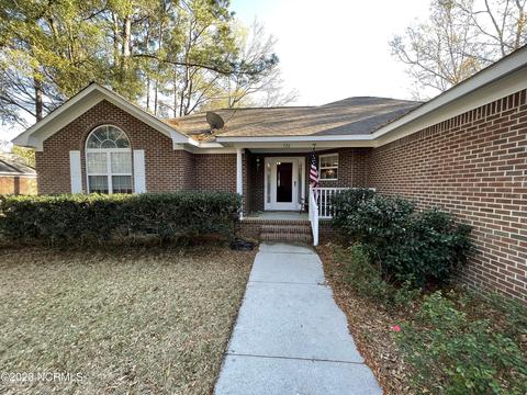 722 Valley Brook Rd, Wilmington, NC 28412