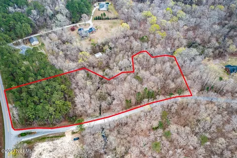 113 Forest Glen Ln, Pollocksville, NC 28573