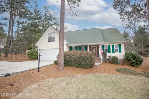 6 Pierce Pl, Pinehurst, NC 28374 photo 1