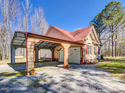 319 Tuggie Eure Rd, Eure, NC 27935 photo 3