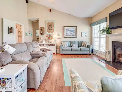 319 Tuggie Eure Rd, Eure, NC 27935 photo 9
