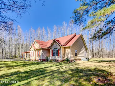 319 Tuggie Eure Rd, Eure, NC 27935 photo 4