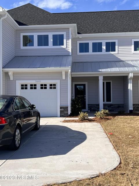 7413 Springwater Dr, Wilmington, NC 28411