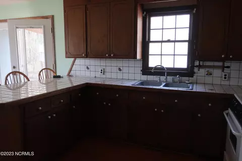 2521 Frederick Rd, Chocowinity, NC 27817 photo 6