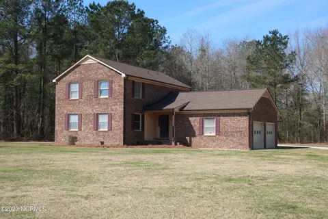 2521 Frederick Rd, Chocowinity, NC 27817 photo 1