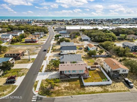 407 W Third St, Kill Devil Hills, NC 27948 photo 4