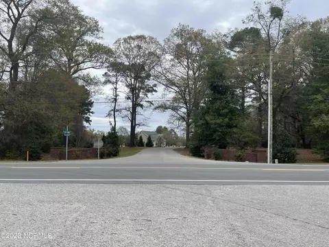 22 Buck Meadow Dr, Warsaw, NC 28398