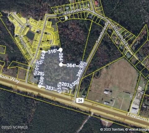 827 Freedom Way, Hubert, NC 28539