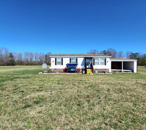 2436 Governors Rd, Windsor, NC 27983