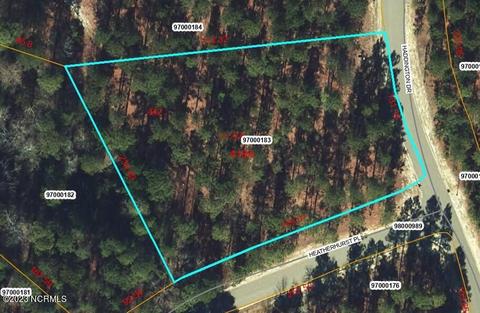 102 Heatherhurst Pl, Pinehurst, NC 28374