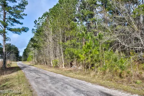 5839 Sidbury Rd, Castle Hayne, NC 28429