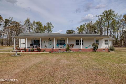 11 Riegelwood Homes for Sale - Riegelwood NC Real Estate - Movoto