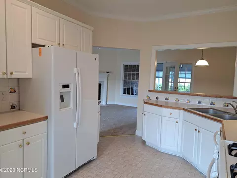 208 Willows Ct, Washington, NC 27889 photo 7