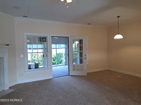 208 Willows Ct, Washington, NC 27889 photo 3