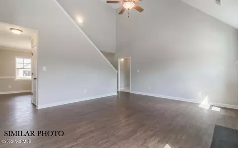 404 Silverstone Pl, Hubert, NC 28539 photo 11
