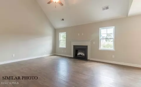 404 Silverstone Pl, Hubert, NC 28539 photo 10