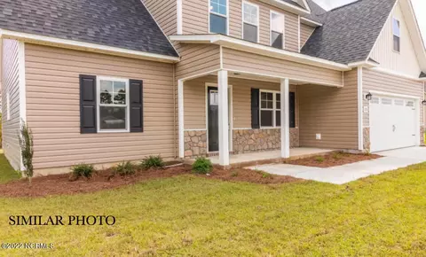 404 Silverstone Pl, Hubert, NC 28539 photo 4