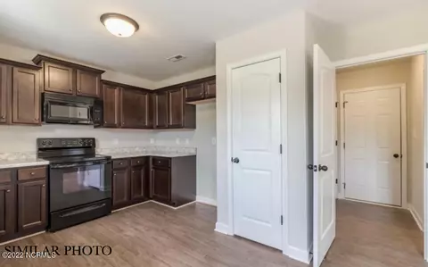 404 Silverstone Pl, Hubert, NC 28539 photo 13