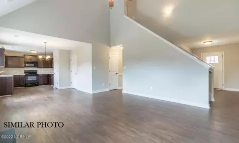 404 Silverstone Pl, Hubert, NC 28539 photo 9