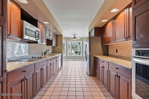 620 Sawgrass Rd, Hampstead, NC 28443 photo 28