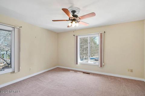 620 Sawgrass Rd, Hampstead, NC 28443 photo 12