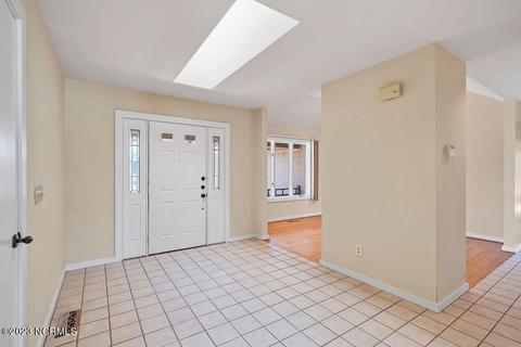 620 Sawgrass Rd, Hampstead, NC 28443 photo 18