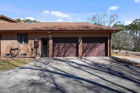 620 Sawgrass Rd, Hampstead, NC 28443 photo 5
