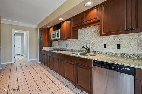 620 Sawgrass Rd, Hampstead, NC 28443 photo 26