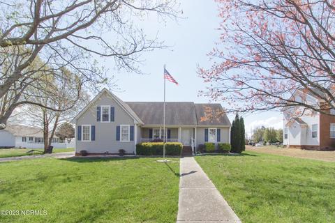 106 Elizabeth Cir, Moyock, NC 27958