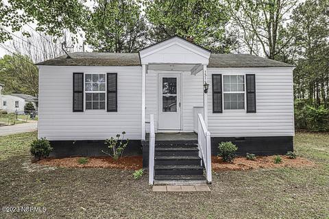 1317 Cardinal St, Rocky Mount, NC 27804
