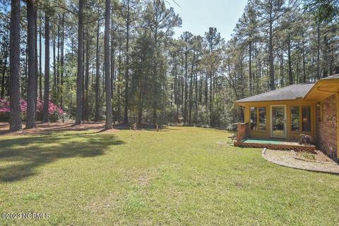 32 Shadow Dr, Whispering Pines, NC 28327 photo 54