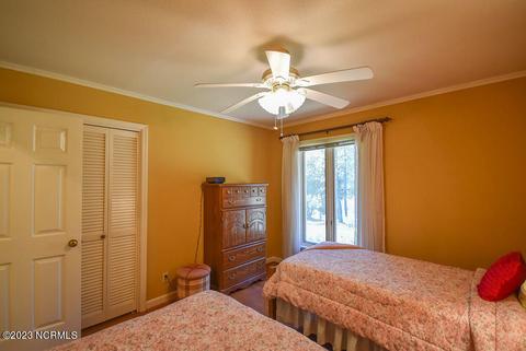 32 Shadow Dr, Whispering Pines, NC 28327 photo 46