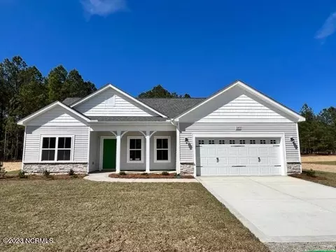 2185 Nc 211 Hwy, Eagle Springs, NC 27242