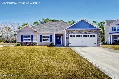618 Riggs Rd, Hubert, NC 28539 photo 2