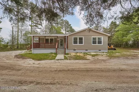 270 Old Pinehurst Rd, Aberdeen, NC 28315