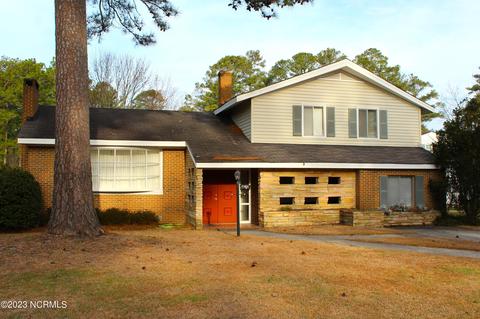 906 Pinecrest St, Williamston, NC 27892