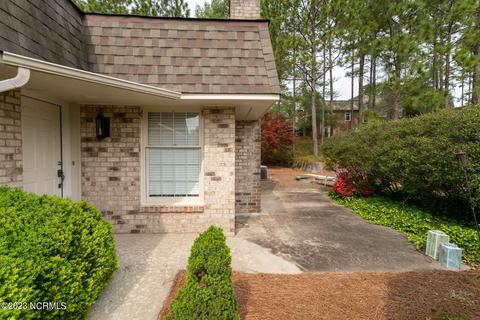 112 Wimbledon Dr, Pinehurst, NC 28374 photo 2