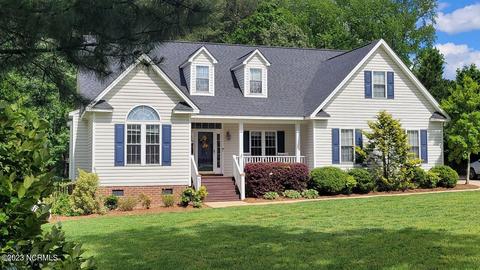 8575 Forest Cove Rd, Elm City, NC 27822