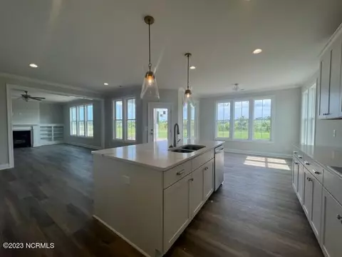 736 Aria Ln, Hubert, NC 28539 photo 5