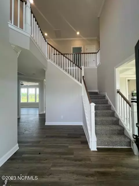 736 Aria Ln, Hubert, NC 28539 photo 2
