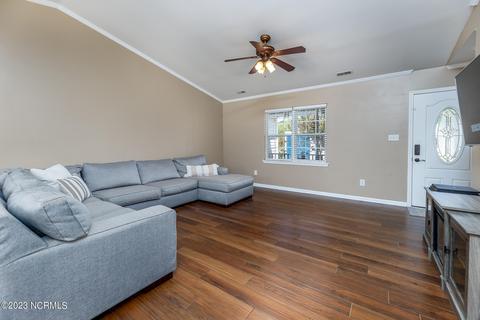 215 Dame Ct, Hubert, NC 28539 photo 7