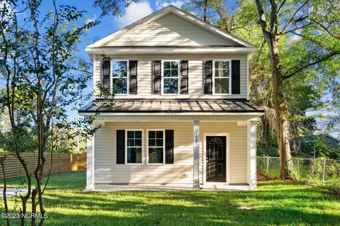1105 Fanning St, Wilmington, NC 28401
