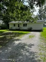 6432 Skeeter Pond Rd, Grifton, NC 28530