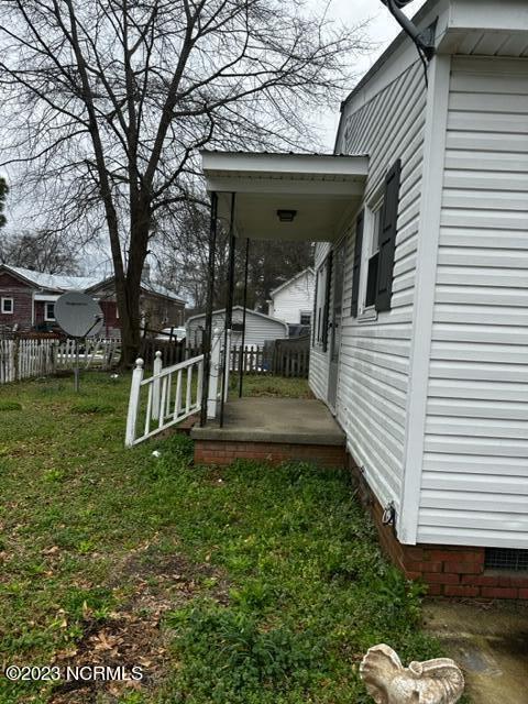 410 S William Hooker Dr, Hookerton, NC 28538