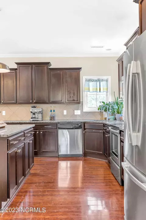 107 Superior Ct, Hampstead, NC 28443 photo 12