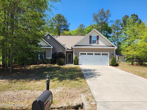 105 Grand Oaks Dr, Goldsboro, NC 27530