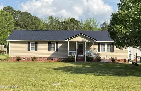 121 Peggy Baker Ln, Pink Hill, NC 28572